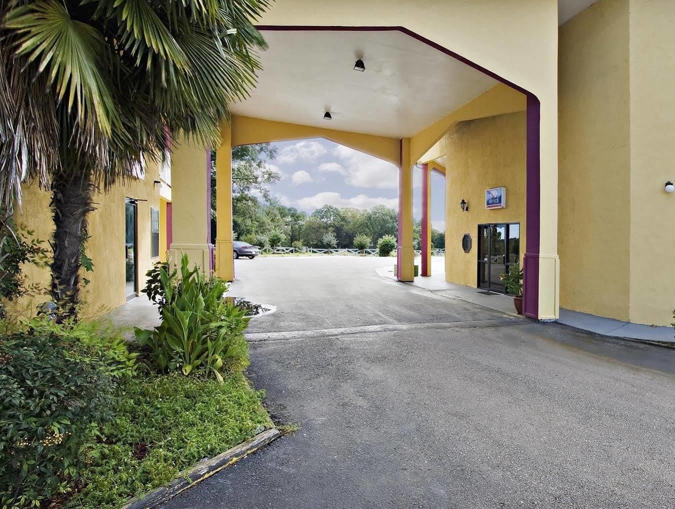 Americas Best Value Inn - Vicksburg Exterior photo